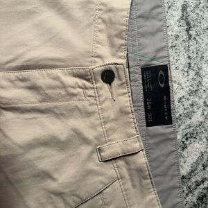 Oakley Men's Khaki Chinos